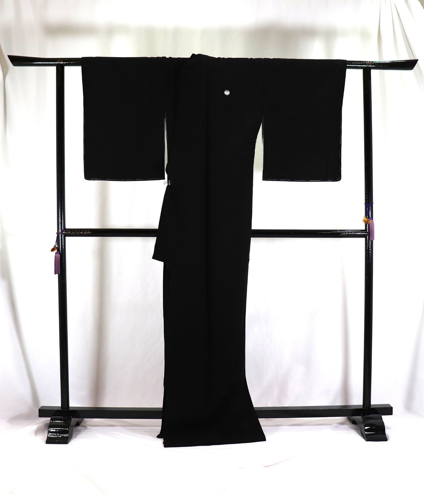 喪服セット/正絹/喪服＋長襦袢/五ツ紋「五三桐」/半衿付/仕立て上がり