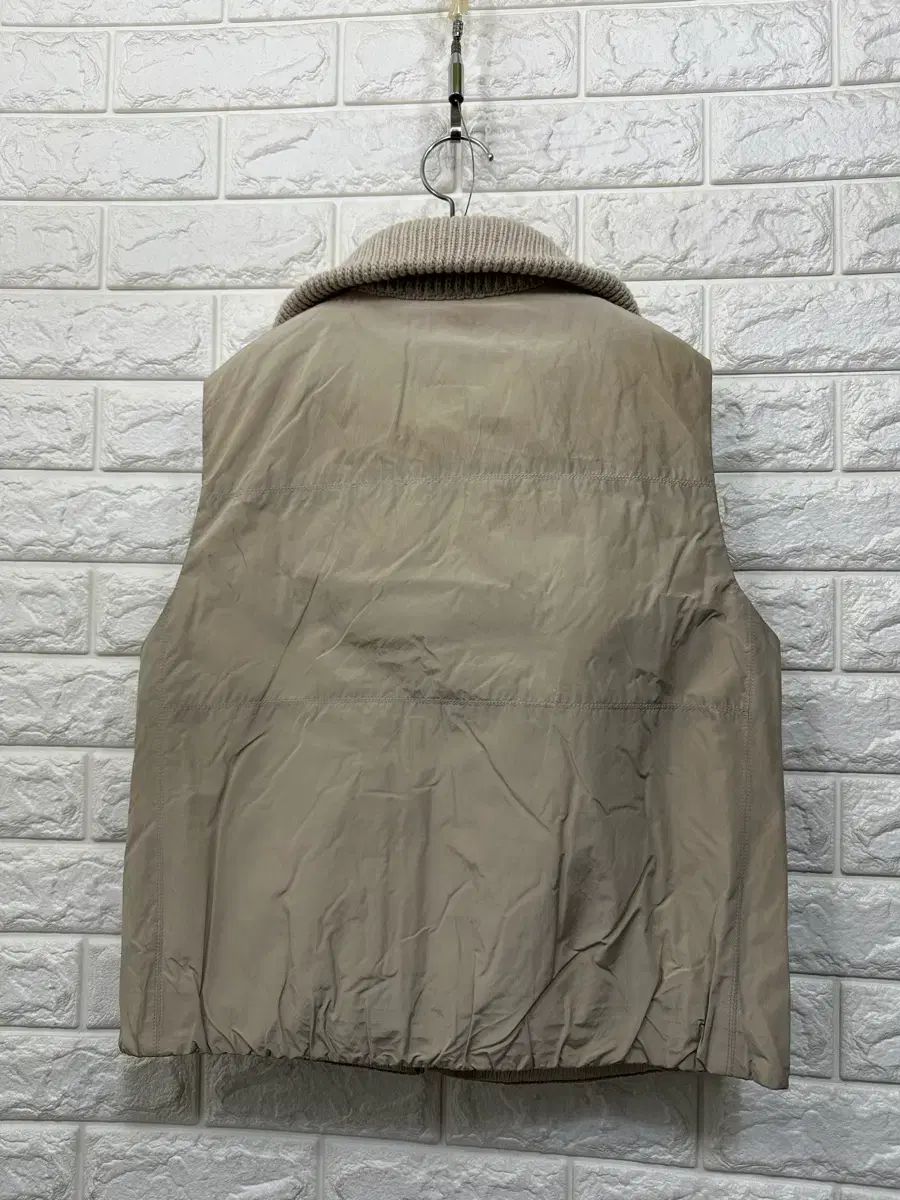 TIME カシミア グース ジップアップ ベスト 55