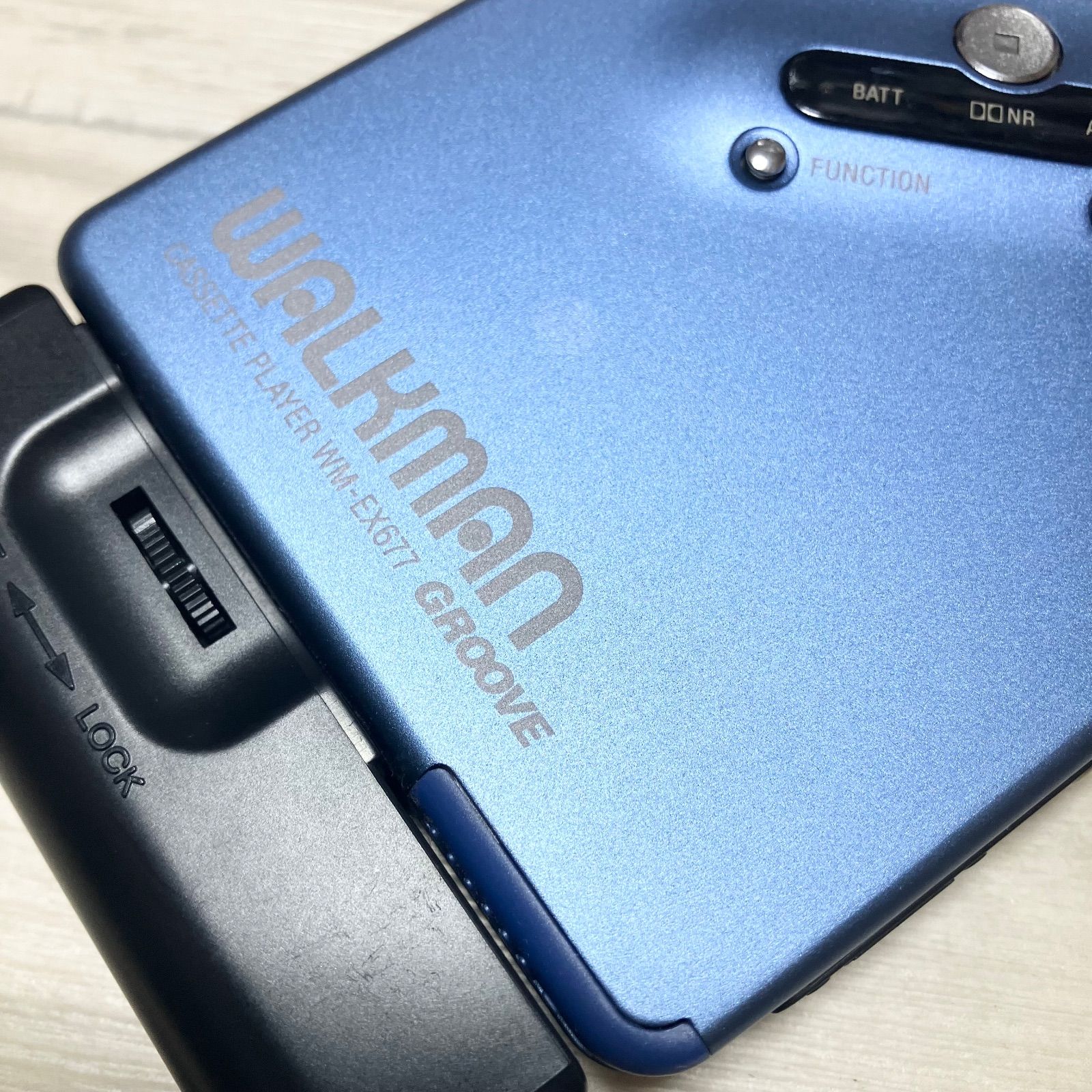外観美品 ジャンク ソニー ウォークマン WM-EX677 WALKMAN カセット