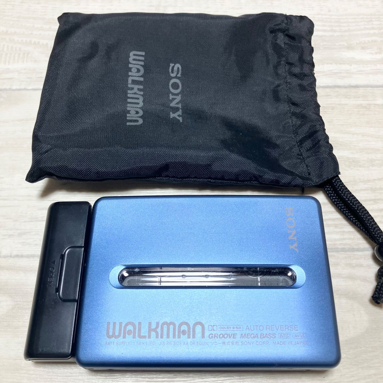 外観美品 ジャンク ソニー ウォークマン WM-EX677 WALKMAN カセット