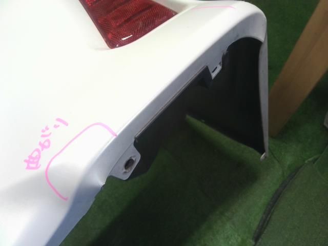 中古】ノア ZRR80 ZRR85 ZWR80 ZWR85 リアバンパー 52159-28966-A1