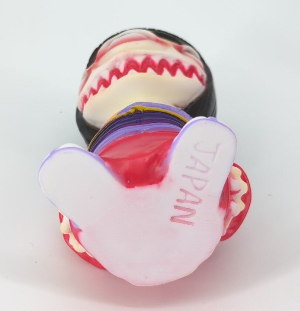 かっこわらい雑貨店 おもちゃ よしこ No.4 黒髪/赤着物 NO.4 - メルカリ