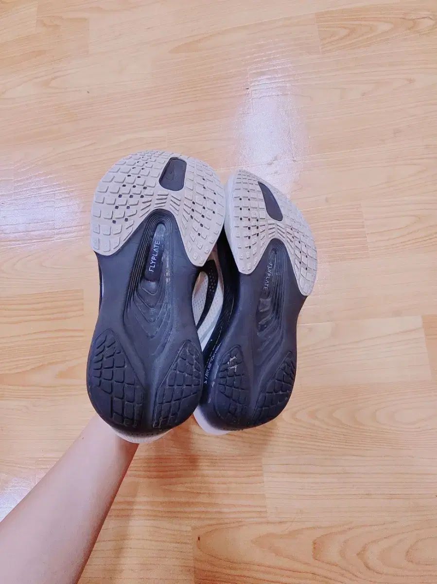  NIKE ズームフライ6 A級 119 登山靴 トレッキングシューズ アウトドアシューズ