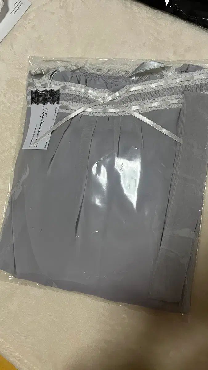 エンジェルナンバー555 ペタル レース ドレス アッシュブルー