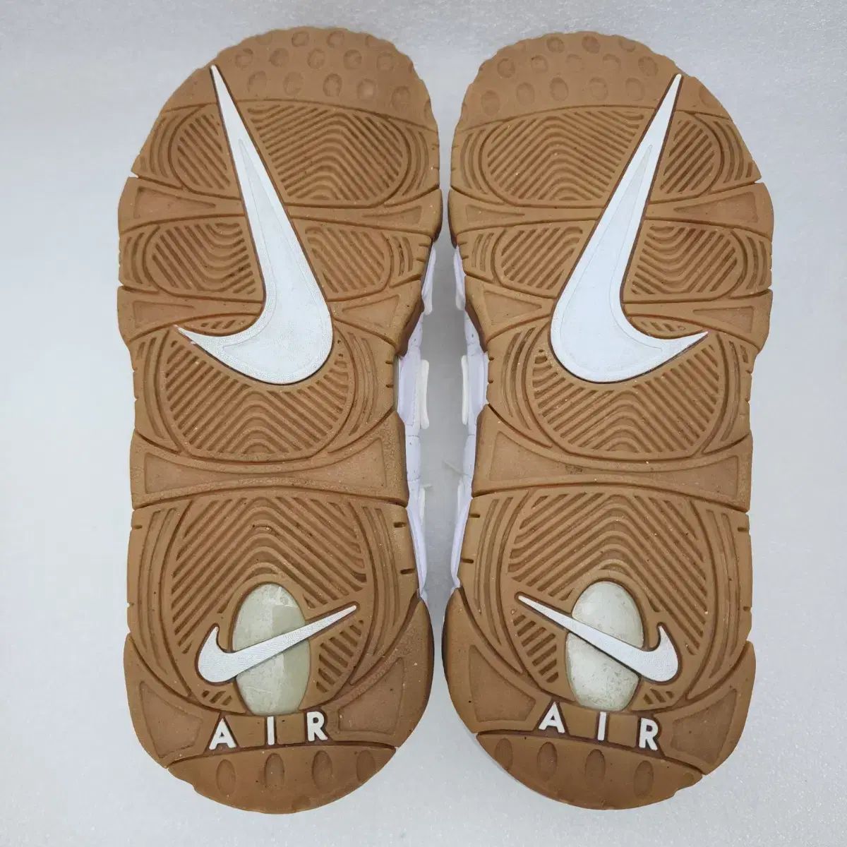 モア アップテンポ