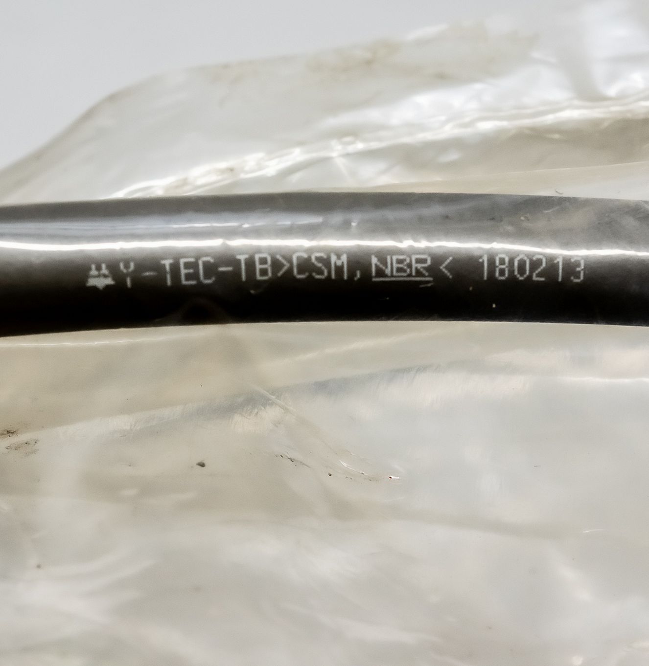ホンダ　純正新品　汎用　ラジエターホースチューブ　7.3X900　95005-75900-20　ホーネット(MC31)／VTX1300他
