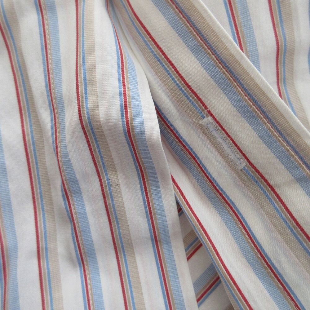 Ermenegildo Zegna エルメネジルドゼニア ストライプ柄 ボタンダウン