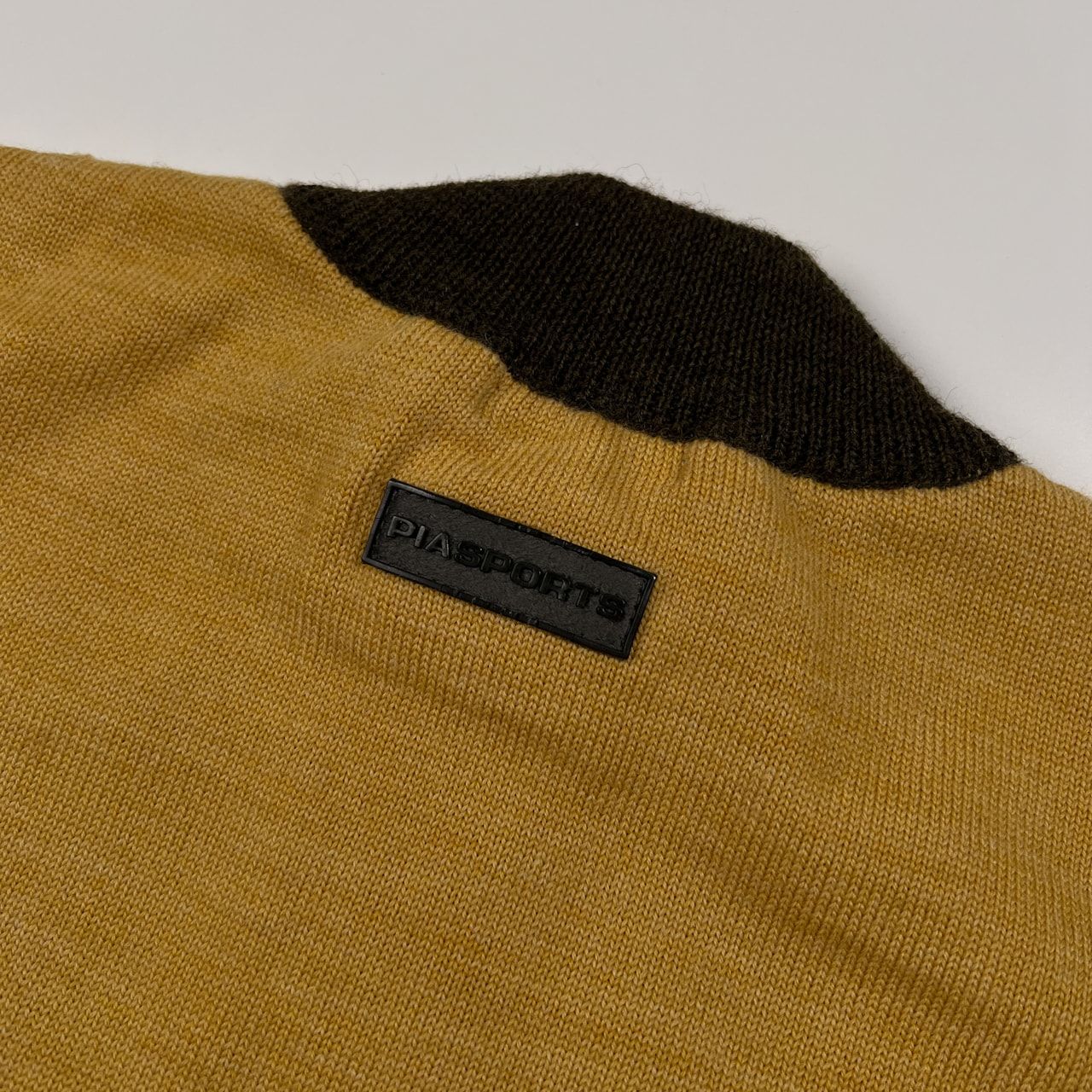 PIA SPORTS ピアスポーツ ハーフジップ デザイン ウールニットセーター