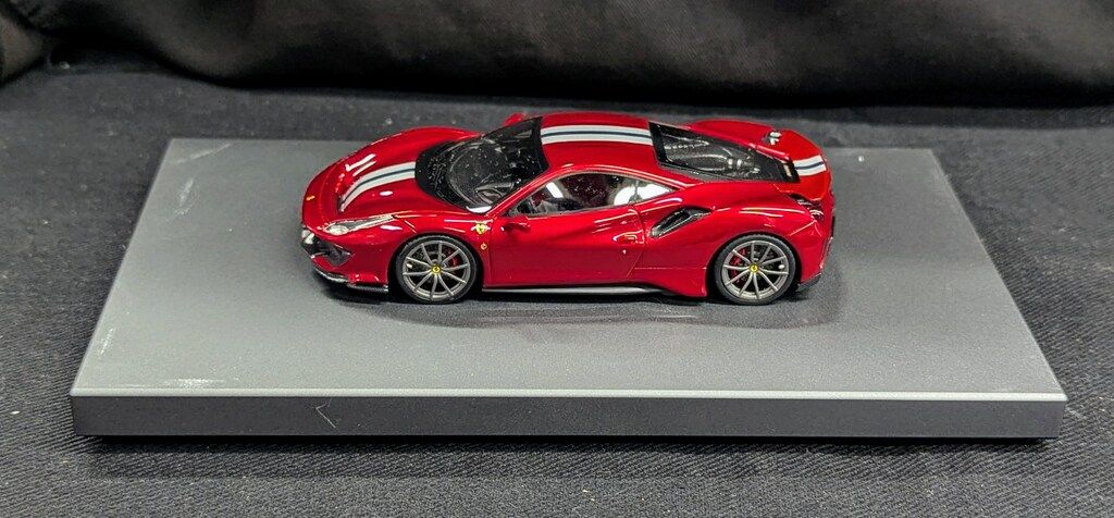 FERRARI 1 43 新車 特典 488 PISTA RED