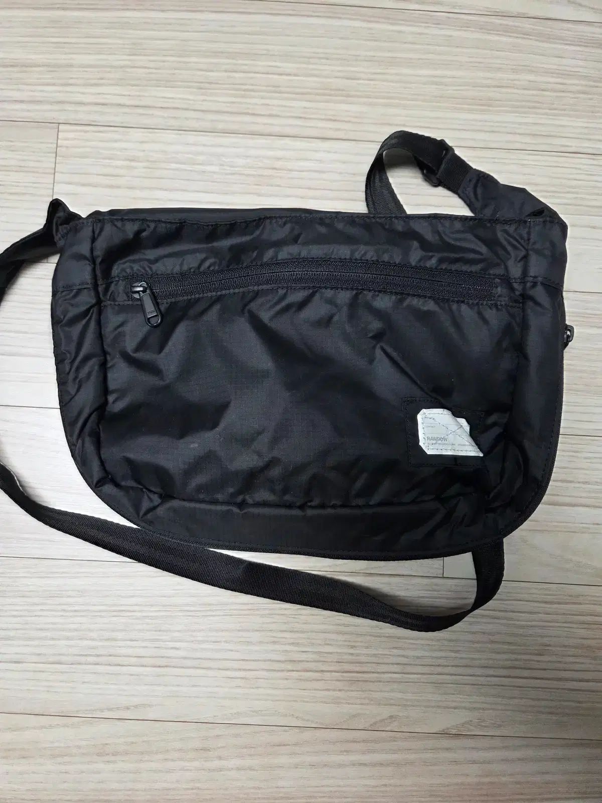 RAWROW ロウロウ クロスバック