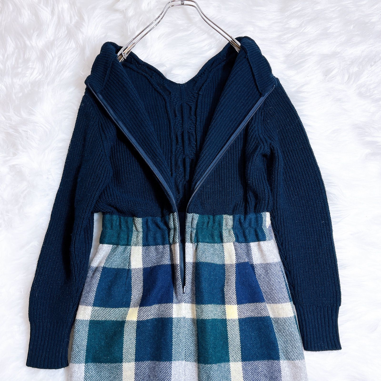  ブルーレーベルクレストブリッジ ケーブル編み メガチェック ストラップレザー 長袖 七分袖 ひざ丈ワンピース