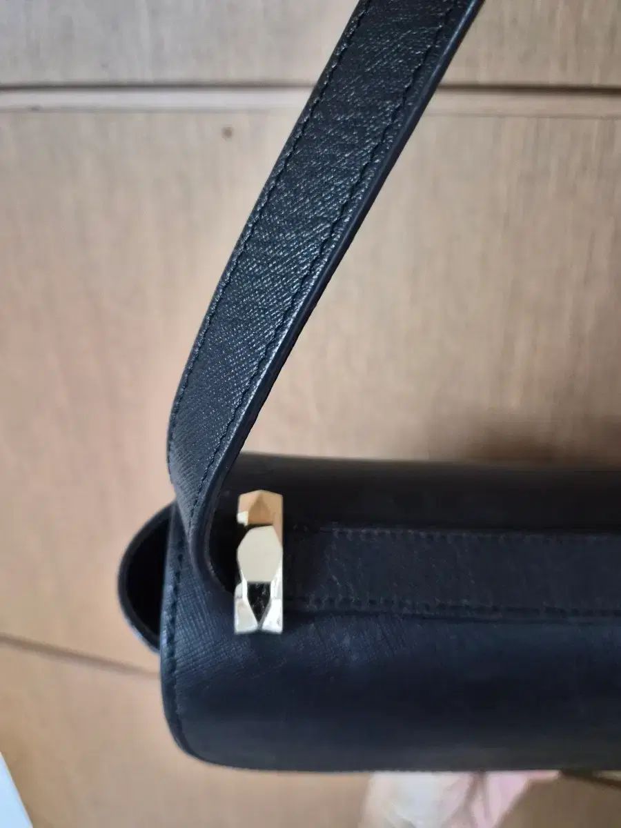  A.P.C. ジェネバ サフィアーノ メッセンジャーバッグ ショルダーバッグ