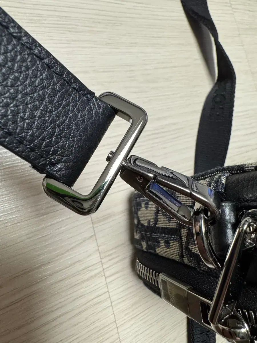 タグのみ削除 ディオール