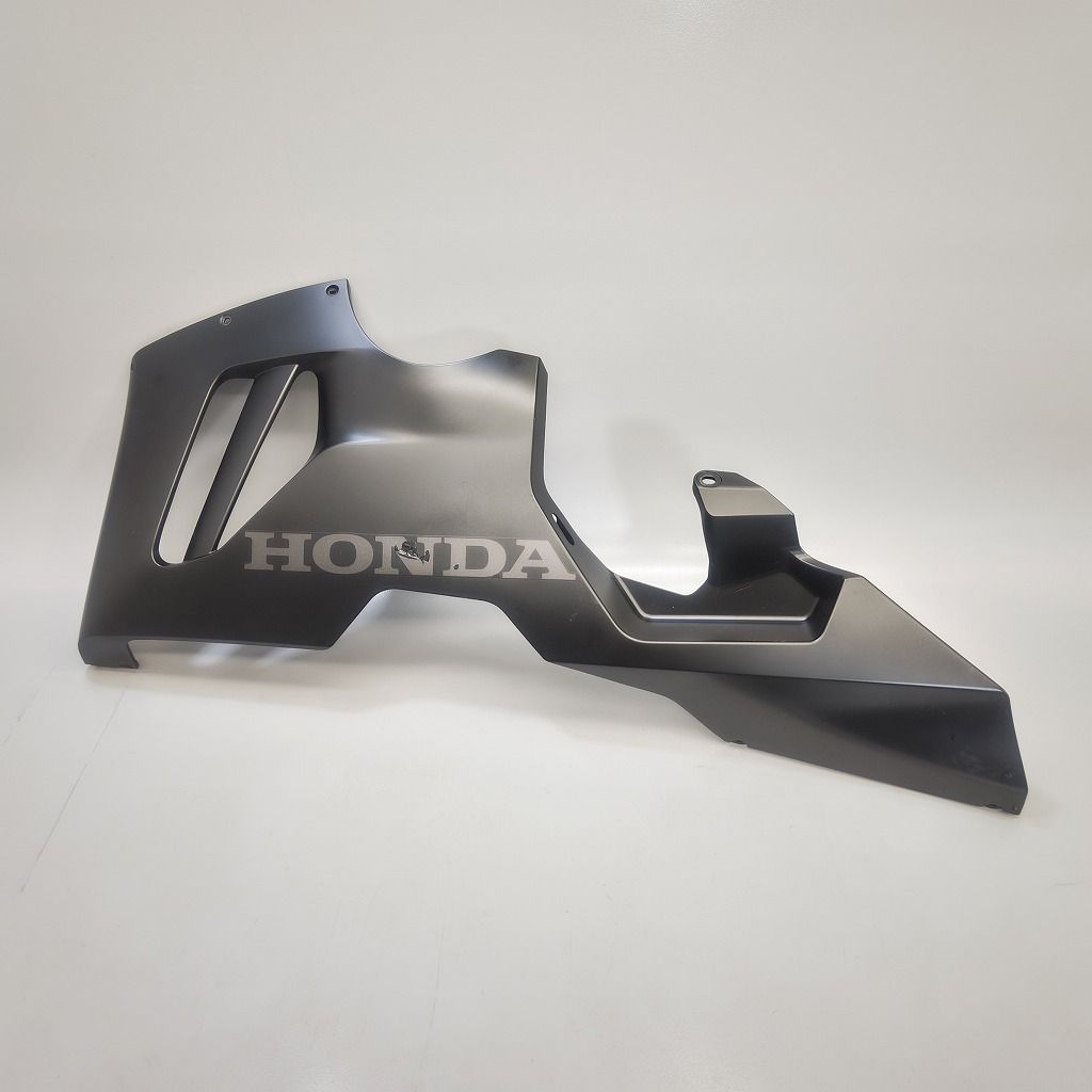 ホンダ　アンダーカウル　左　キズ削れあり　割れなし　34472-164-472-MKR  D100  CBR1000RR-R  SC82