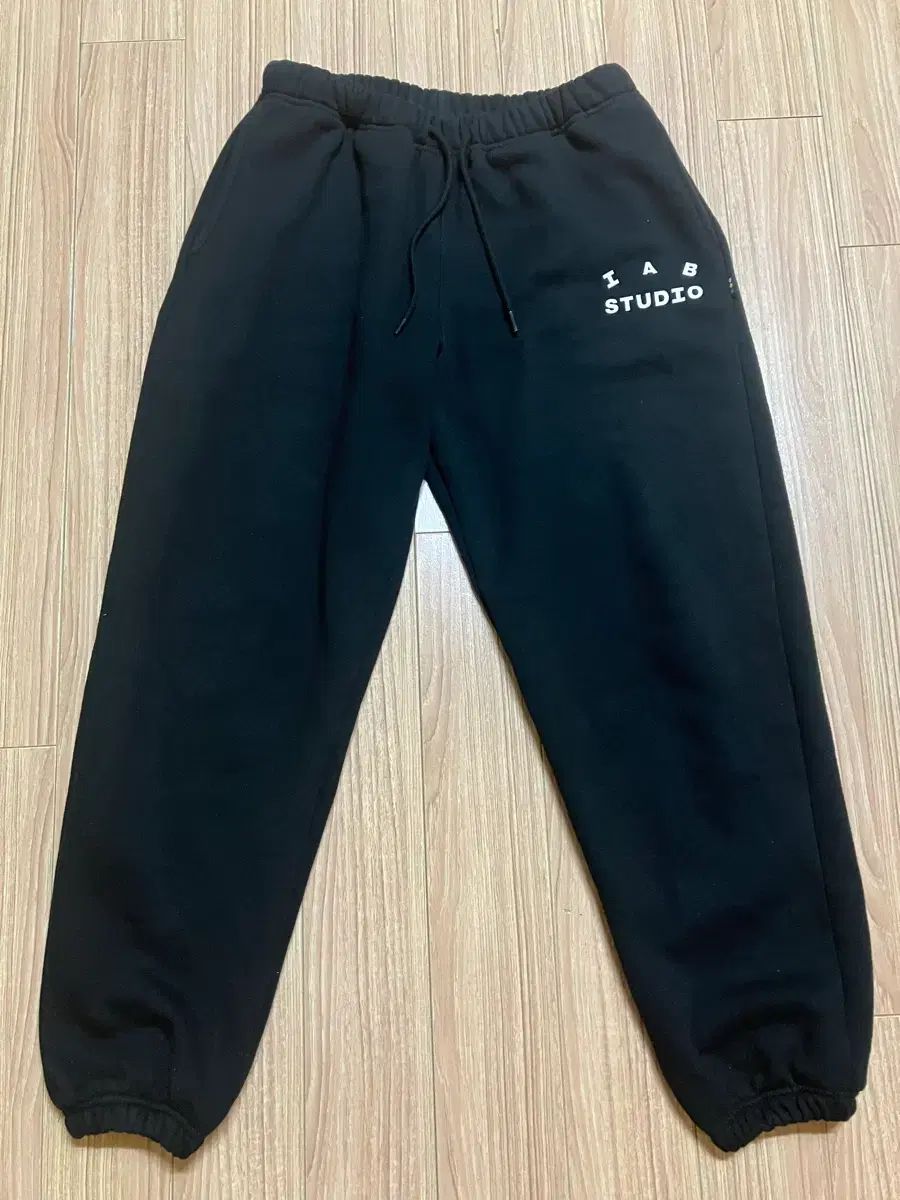 IAB Studio アイエプスタジオ スウェットパンツ ブラック M