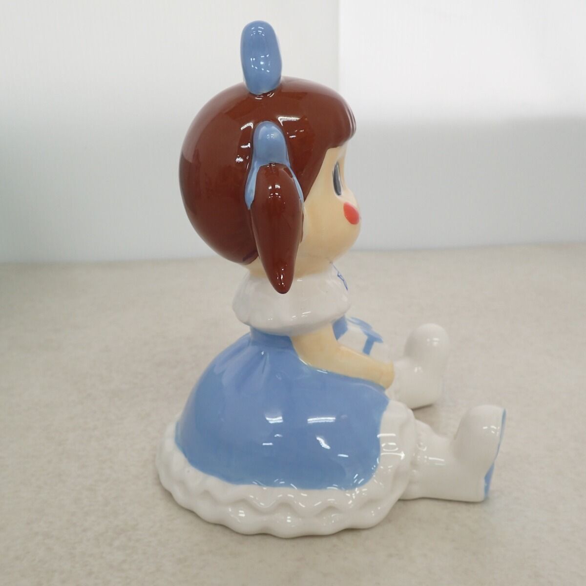 不二家 FUJIYA ぱちくり ペコちゃん 人形 ブルードレス 陶器製 - メルカリ