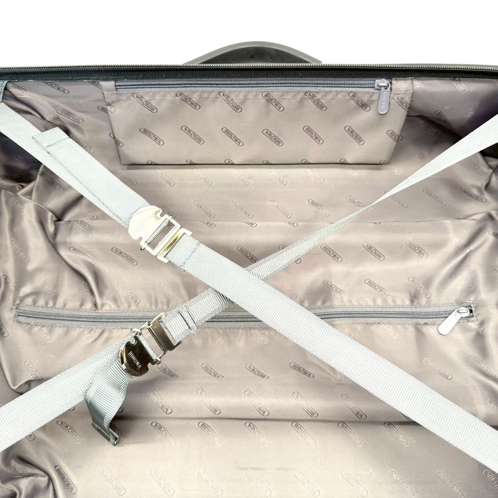 RIMOWA リモワ サルサ 857.52 2輪 35L 機内持込可能 - メルカリ