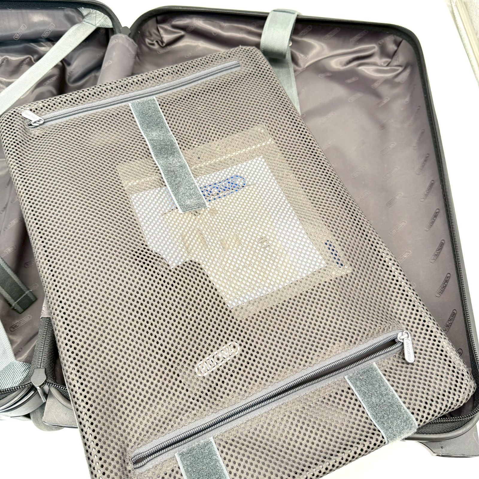 RIMOWA リモワ サルサ 857.52 2輪 35L 機内持込可能 - メルカリ