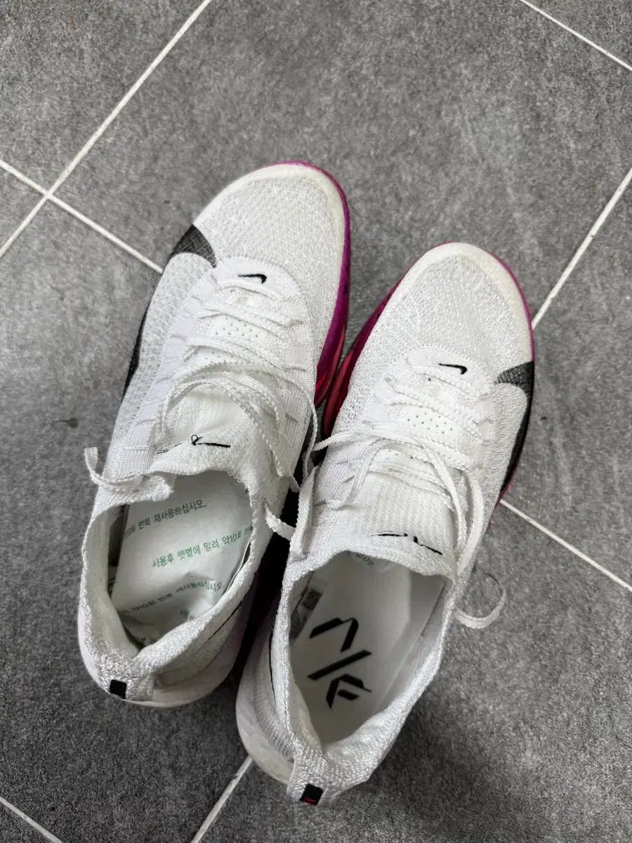 ナイキ アルファフライ 3 ハイパーピンク 270 mm