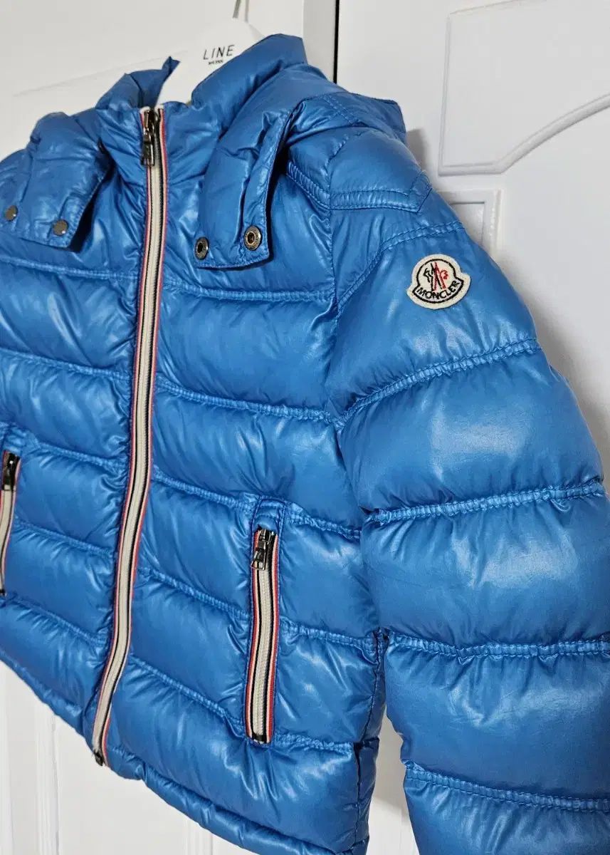  モンクレール キッズ ダウン 4 y a t 48 m その他 ジャケット ブルゾン