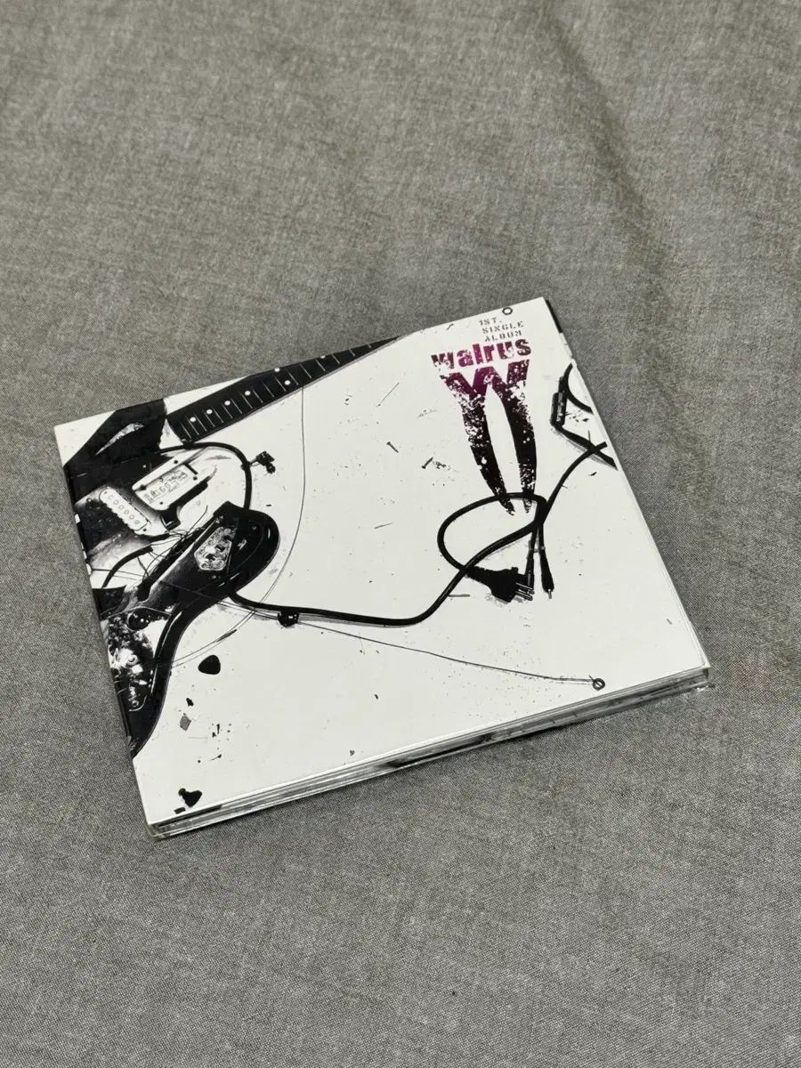 ウォレス キム ジェウク Single 1 家 W