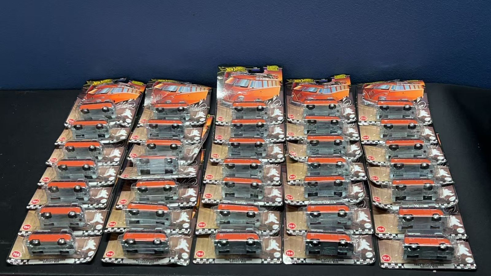 ホットウィール Hot Wheels ブールバード 67 フォルクスワーゲン サンババス 乗り物おもちゃ ミニカー x 35台 4418799