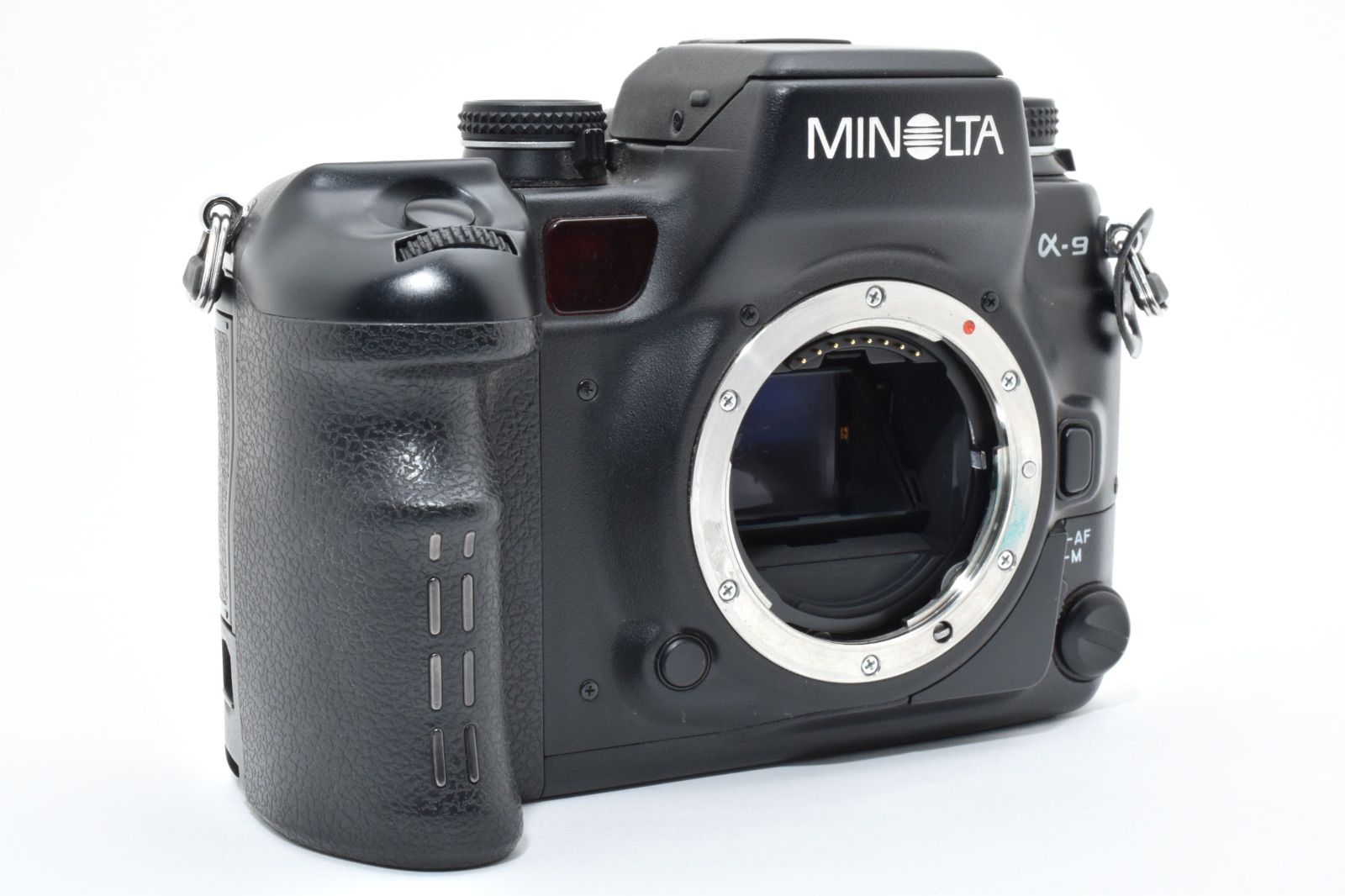 9 フィルム一眼レフカメラ