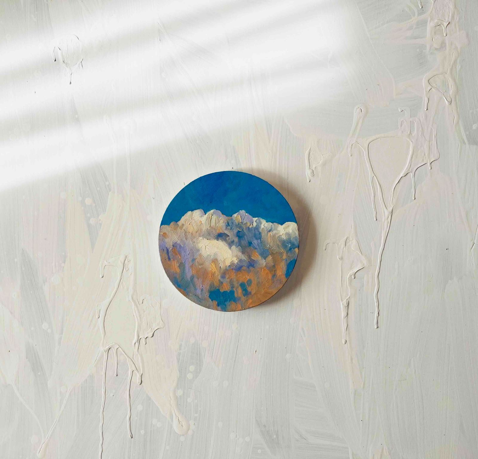 直径20㎝「空 その2」油彩・絵画・原画・丸形・アートパネル - メルカリ