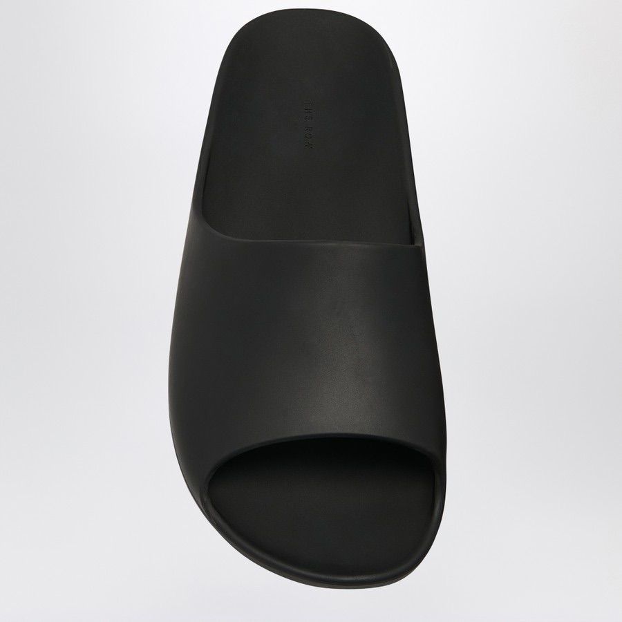 The Row ブラックアマ ラバースライドサンダル