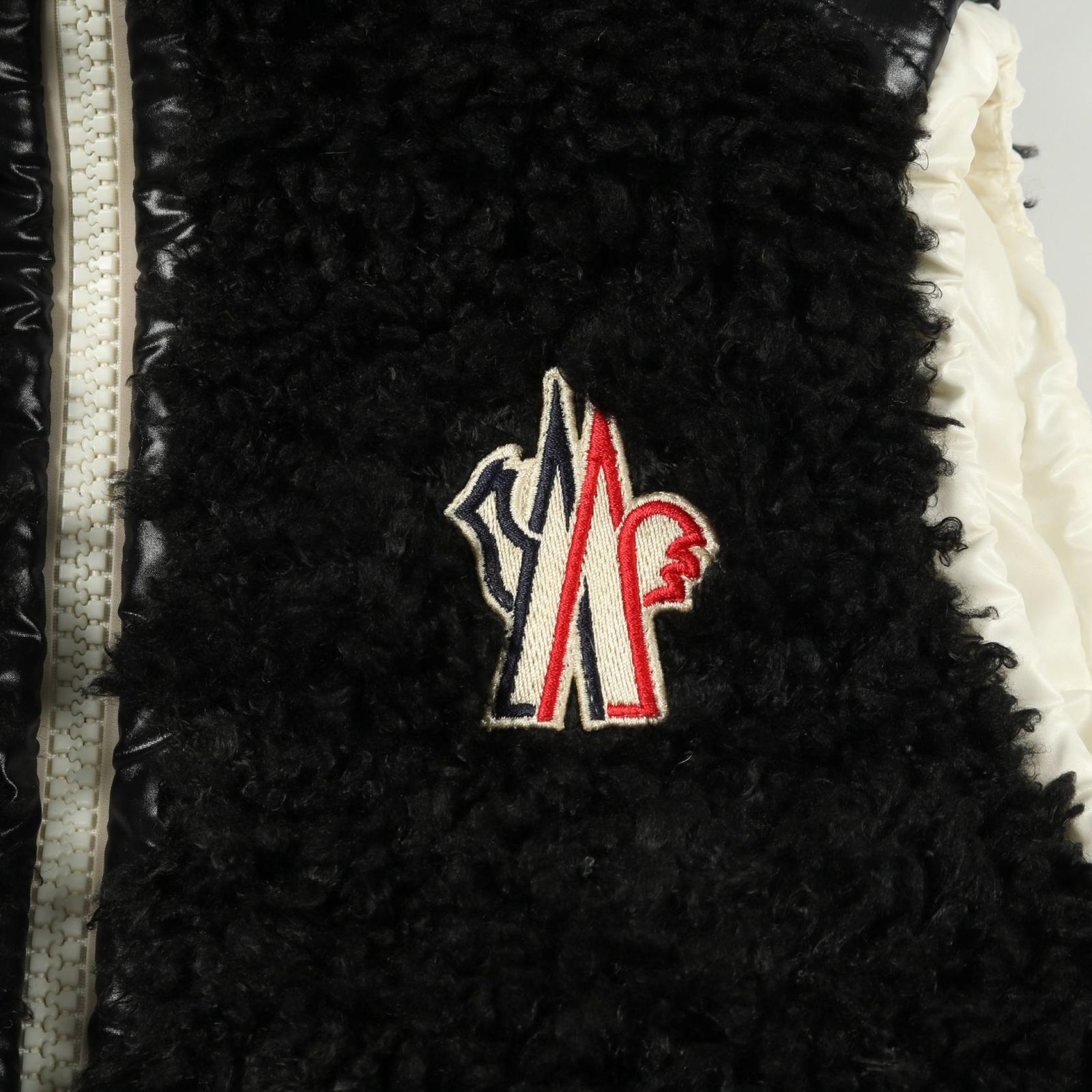 モンクレールグルノーブル MONCLER GRENOBLE ダウンベスト ボア その他