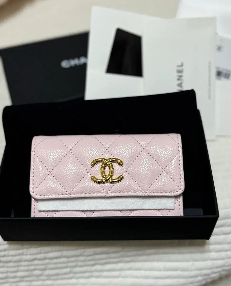 シャネル財布 シャネルカードウォレット シャネルバッグ