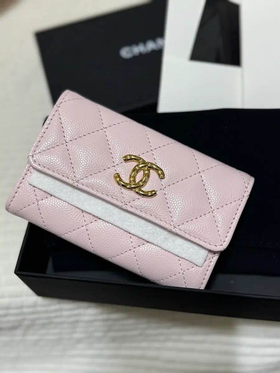 シャネル財布 シャネルカードウォレット シャネルバッグ