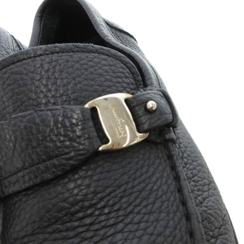 Ferragamo ローファー