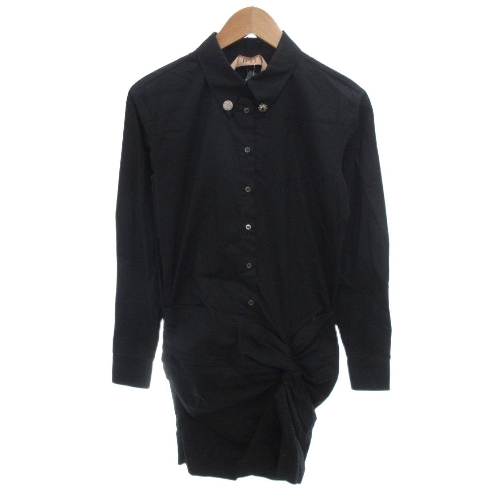 【中古】ヌメロヴェントゥーノ N°21 23年 シャツワンピース ひざ丈 36 黒 ブラック ビジュー ツイストデザイン ヌメロヴェントゥーノ N°21 23年 シャツワンピース ひざ丈 36 黒