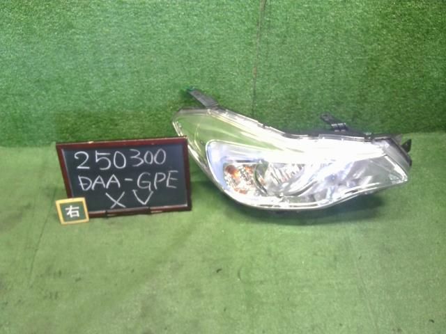 中古】XV DAA-GPE 右ヘッドランプ ライト 84001FJ520 自社品番250300