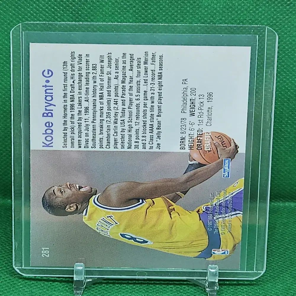 96 - 97 スカイボックス NBA コービー ブライアント ( LA レイカーズ