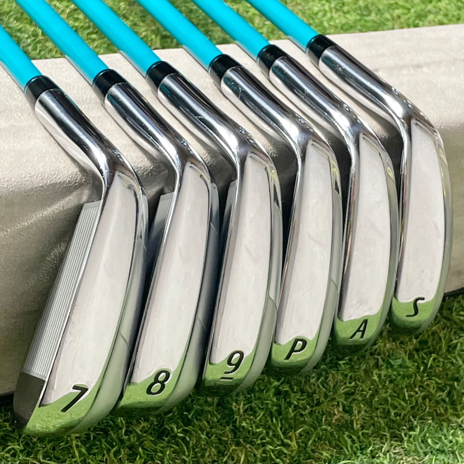 マルマン DANGAN7 MAX アイアン 6本セット M Amazon.co.jp: マルマン ゴルフ DANGAN7 MAX アイアンセット 6本組(7-P