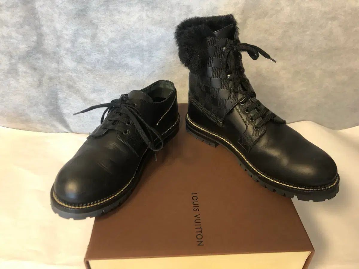 ルイヴィトン ダミエ 2 WAY ファー ブーツ
