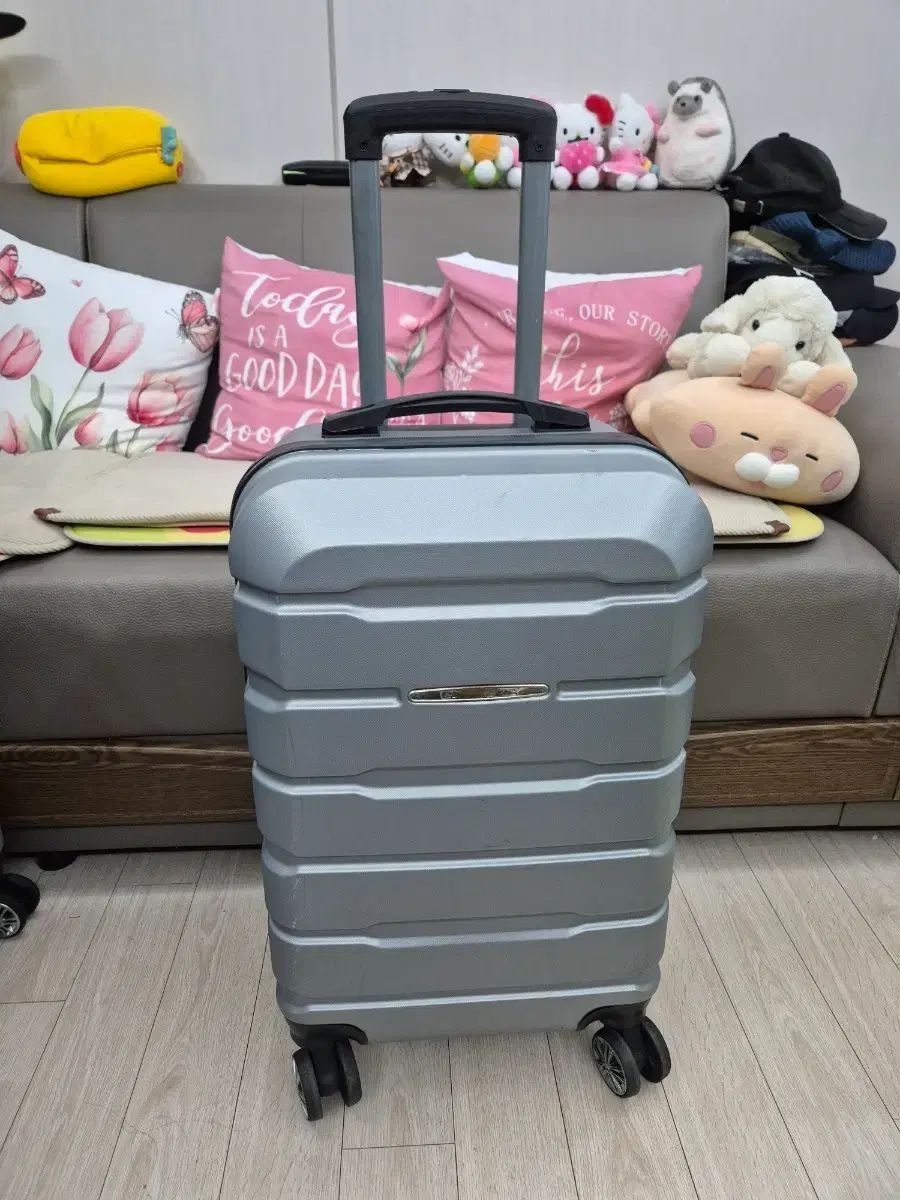 20インチ 旅行用キャリー 状態良し