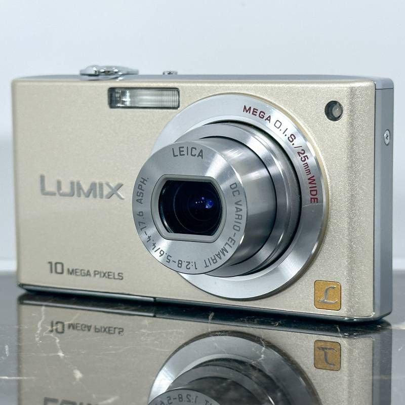 Panasonic LUMIX DMC-FX35 ゴールド 1010万画素 25mm広角 LEICAレンズ