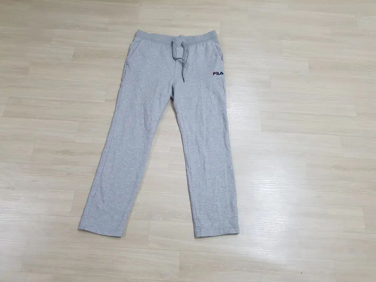 状態良し FILA フィラ 正規品 メンズ ズボン トレーニングウェア ズボン サイズ 32-34インチ