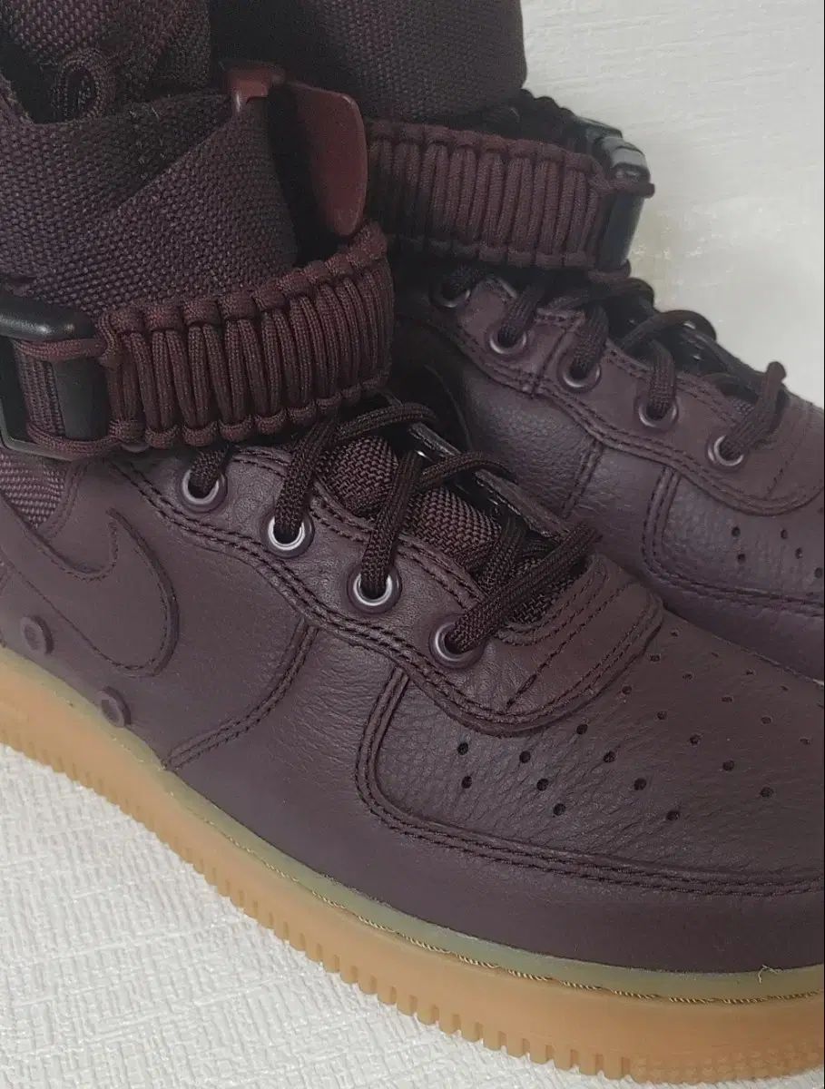 NIKE ナイキ 265 エアフォース1 ハイ フィールド 864024 600