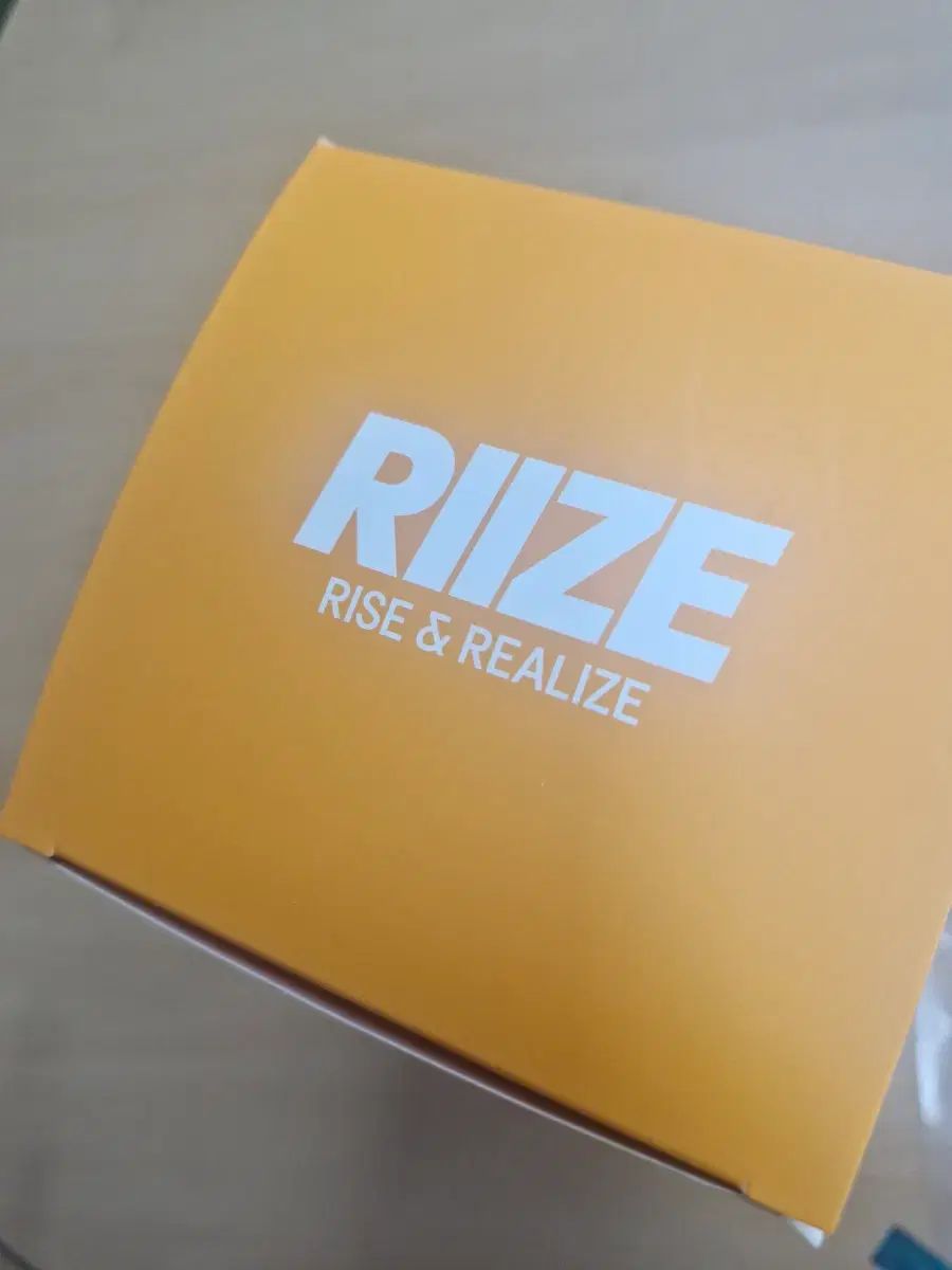 RIIZE（ライズ） ペンライト 未使用 人気 未使用 RIIZE(ライズ