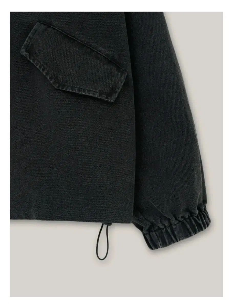 ブラックデニム