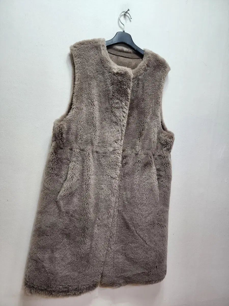 シティウールシャーリングベスト ロング丈