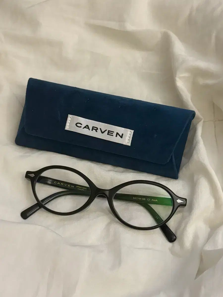 カルバンアナ オーヴァル型 メガネ