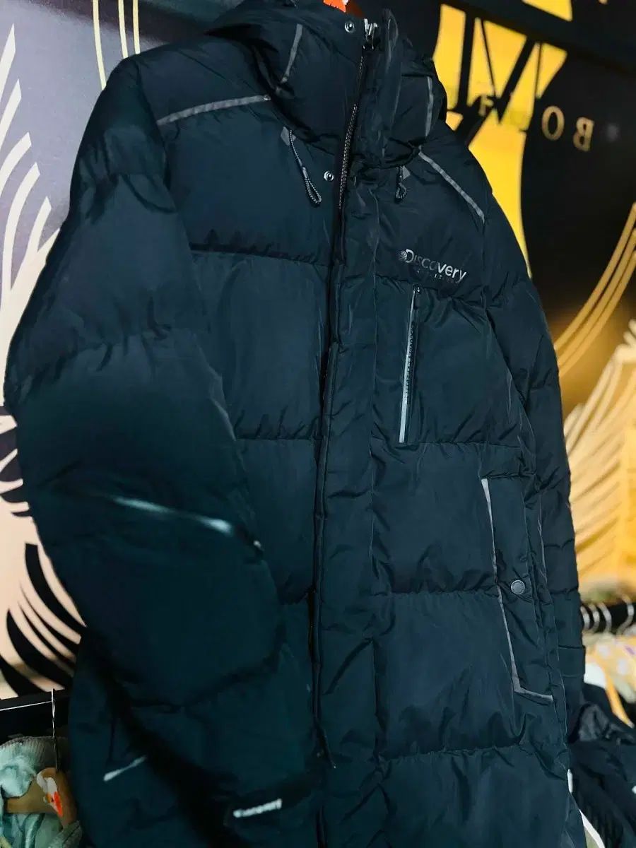 ベンチ ダウンジャケット