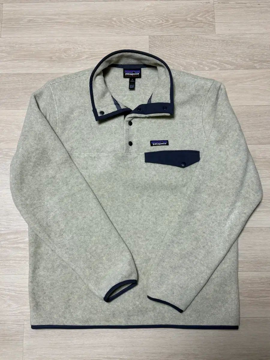 パタゴニア ライトウェイト シンチラ スナップ T フリース プルオーバー オートミール