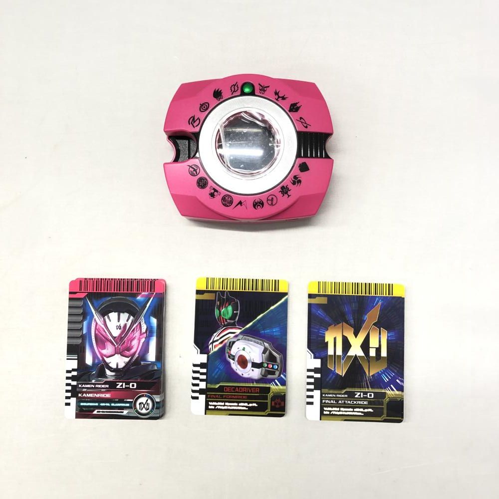 中古】バンダイ 変身ベルト DXネオディケイドライバー 仮面ライダー