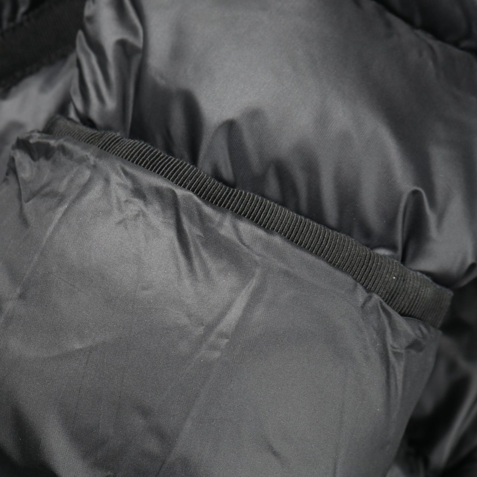 モンクレール HERMINE